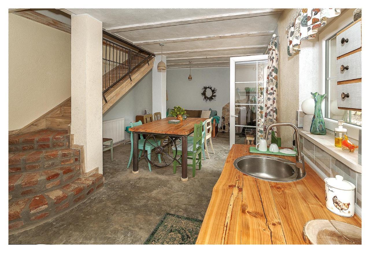 Kozy I Roze Farm stay Oldrzychowice Klodzkie